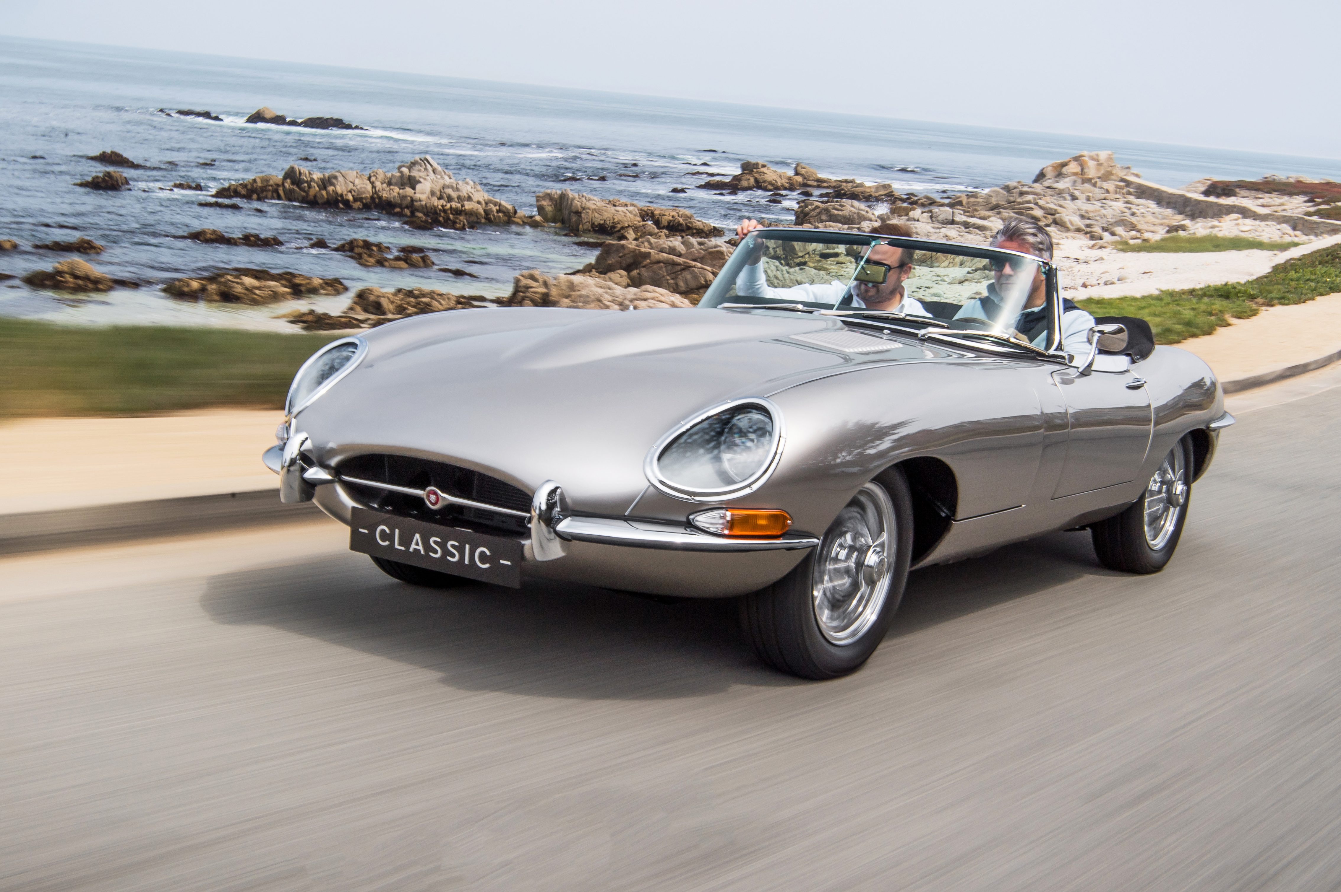 Jaguar e Type v12